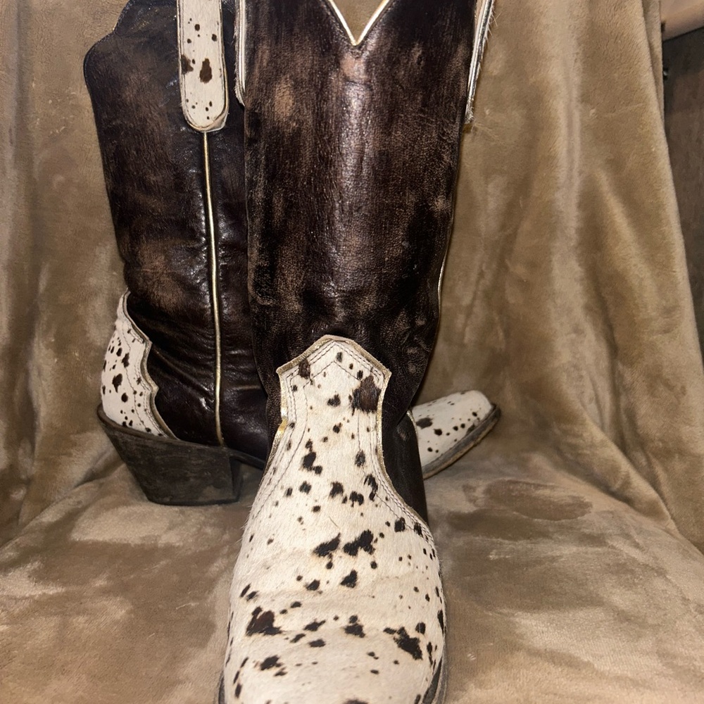 Idyll winds cowhide boots